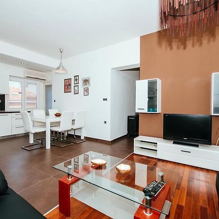 Golden Bridge Apartment With Private Parking Zadar Ruang foto