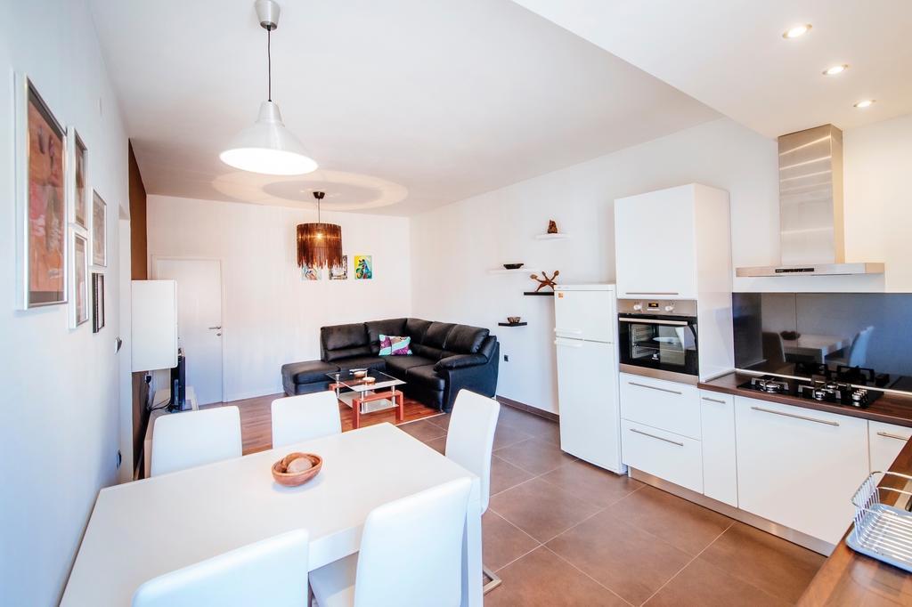 Golden Bridge Apartment With Private Parking Zadar Ruang foto